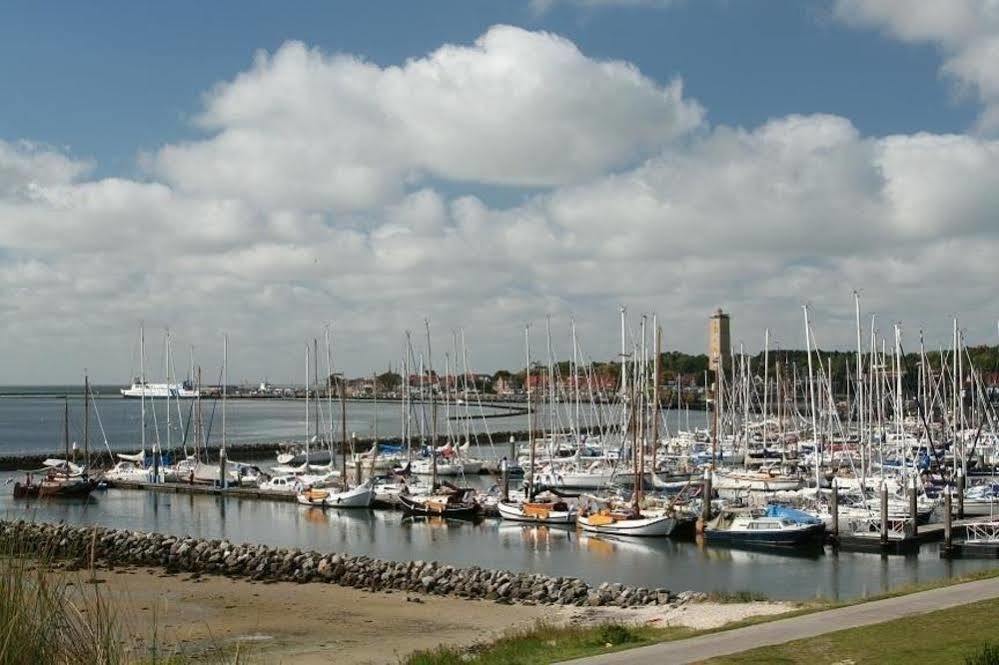 Hotel Bornholm West-Terschelling Eksteriør bilde